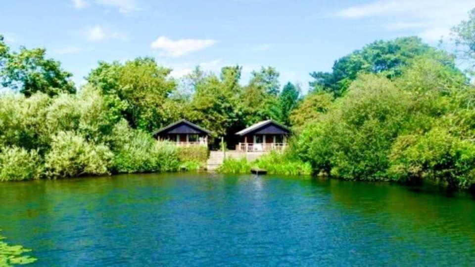 Holly Lodge 14 Hot Tub York Zewnętrze zdjęcie